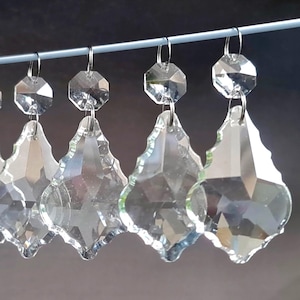 Lustre 2 pouces de feuille, gouttes, cristaux de verre transparent, gouttelettes, pièces lumineuses de la lampe, perles, arbre de Noël, décoration de mariage, pendalogues rétro antiques, Bn