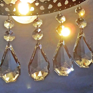 XL Prisms 4.5 Inch 113mm Chandelier Drops Glass Retro Beads Crystals Kite Oval Vintage Wedding Wishing Tree Christmas Droplets Sun Catchers