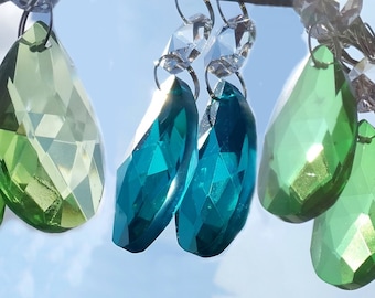 CHOICE OF THREE Green Colour Oval Chandelier Drops Cut Glass Crystals Droplets Beads Prisms Christmas Tree Wedding Decorations Art Deco Chic