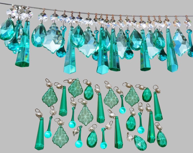 12 or 24 Chandelier Drops Glass Crystals Art Deco Aqua Marine Turquoise Green Beads Prisms Christmas Tree Wedding Decorations Light Parts