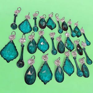 24 Peacock Chandelier Glass Crystals Vintage Green Set Beads Prisms Light Lamp Parts Christmas Tree Wedding Decorations Crafts Sun Catchers