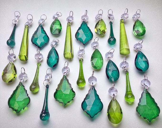 12 or 24 Sun Catchers Chandelier Glass Crystals Green Trio Droplets Retro Prisms Beads Vintage Christmas Tree Wedding Decorations Lamp Parts