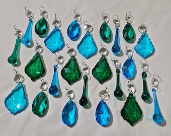 12 or 24 Peacock Green Teal Blue Sun Catchers Chandelier Drops Glass Crystals Droplets Retro Beads Vintage Christmas Tree Wedding Decoration