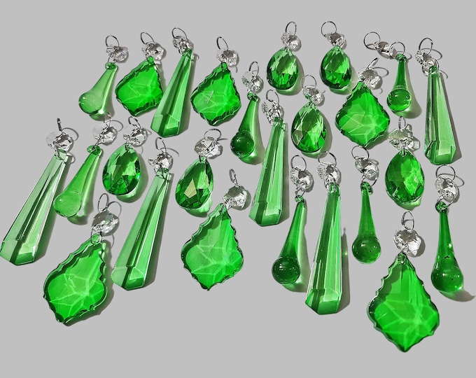 12 or 24 Emerald Green Chandelier Drops Glass Crystals Droplets Chic Prism Beads Vintage Retro Christmas Tree Wedding Decorations Lamp Parts