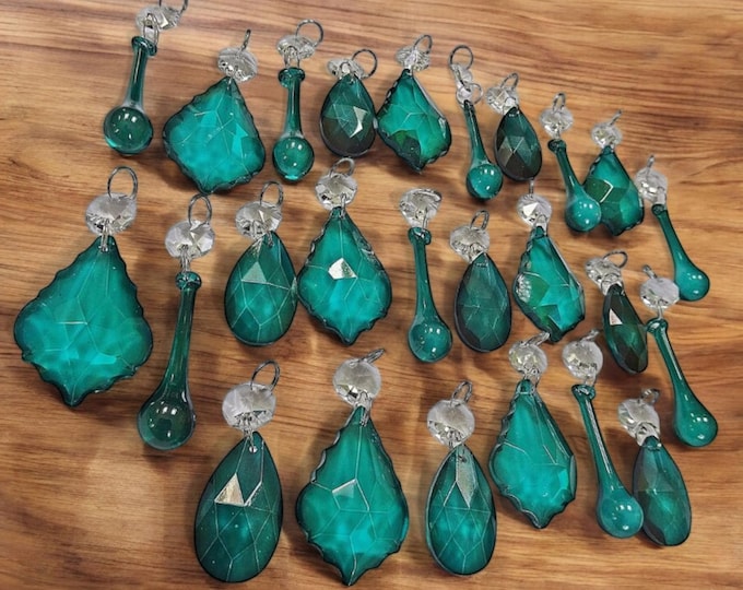 24 Peacock Chandelier Glass Crystals Vintage Green Set Beads Prisms Light Lamp Parts Christmas Tree Wedding Decorations Crafts Sun Catchers