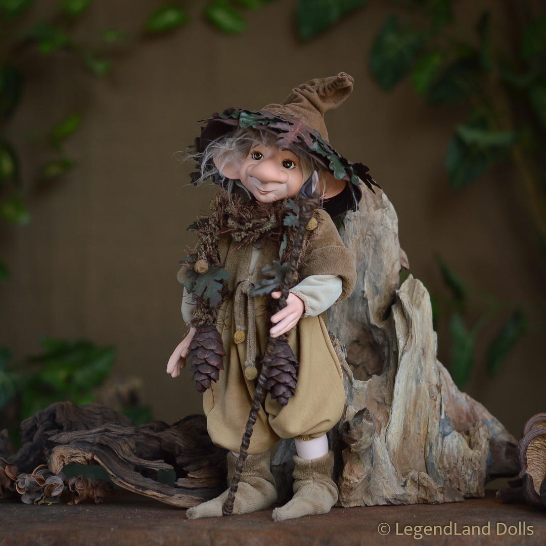 The Elf Named TALAMÉR, One 12