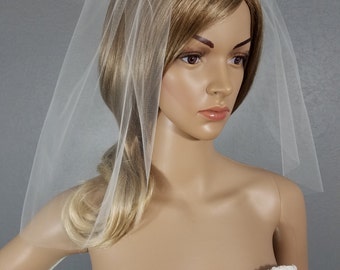 Wedding Veil, Ivory Bridal Veil, Shoulder Veil, 1st Communion Veil, Short Veil, White Veil, Black Veil, Champagne Veil