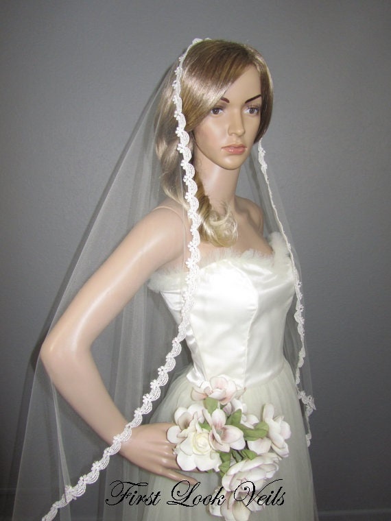Lace Wedding Veil Ivory Bridal Vail Waltz Length Vale Etsy