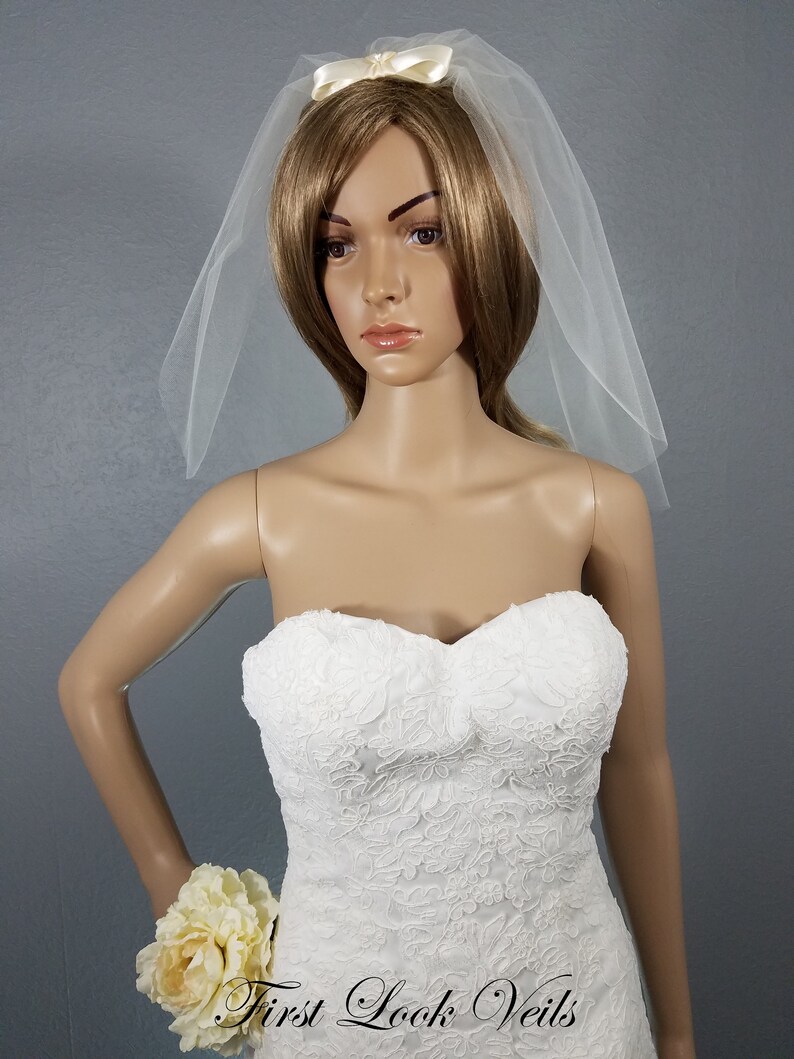 wedding shoulder veil
