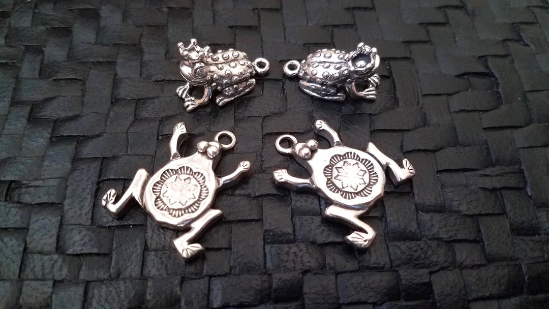 Sterling Silver Frogs, Prince Charming Frog, Southwest Frog, 925 Charm