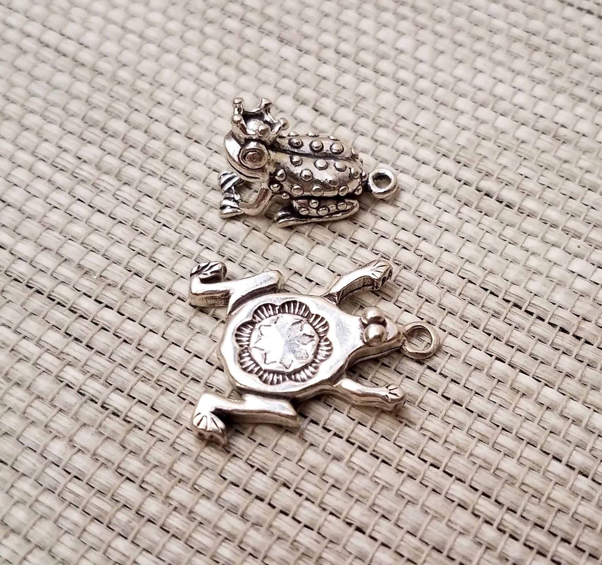 Sterling Silver Frogs, Prince Charming Frog, Southwest Frog, 925 Charm
