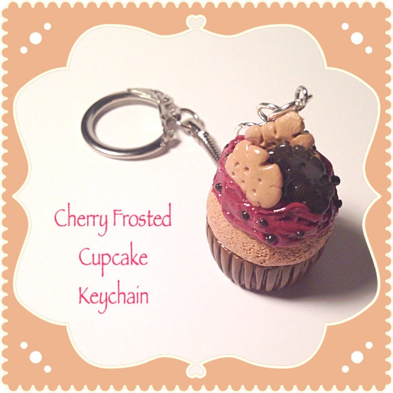 Cupcake Key Chain, Clay Cupcakes, Polymer Clay, Tiny Clay Food, Clay ...
