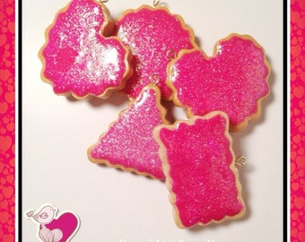 Strawberry Frosted Cookie Charms, Clay Cookies, Polymer Clay, Kawaii Charms, Cookie Pendants, Pink Jewelry, Sugar Cookie, Tiny Food, Scale