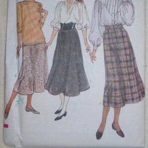 Vintage Vogue 8480 Skirt Sewing Pattern: A-Line & Flared, Sz 8-12