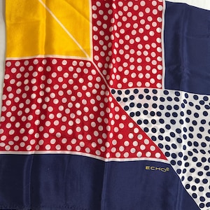 Bufanda de seda vintage Echo: cuadrada de 76 cm con diseño de lunares en bloques de color