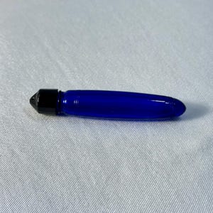 Antike Kobaltblaue Parfümflasche, 8,5 cm lang