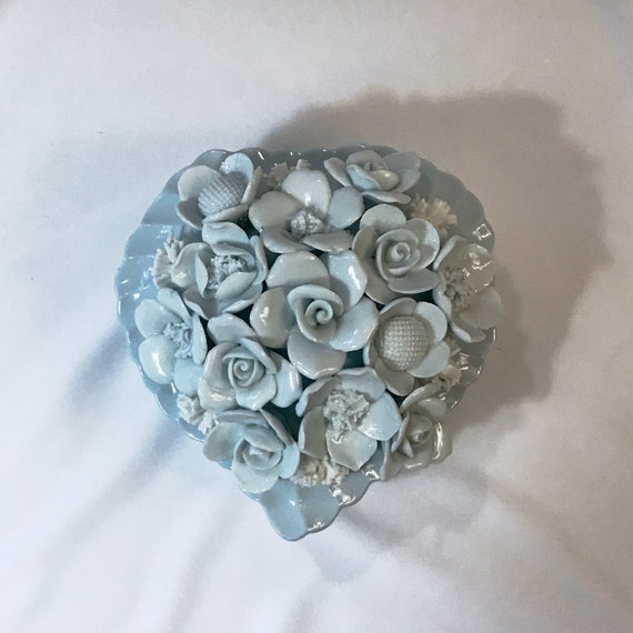 Nuova Capodimonte Powder Blue Box with Heart Shap… - image 1