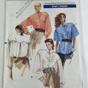 Vogue 7045 Damesblouse maat 20-24 met losse pasvorm en plooien aan de achterkant, UNC naaipatroon, 1987