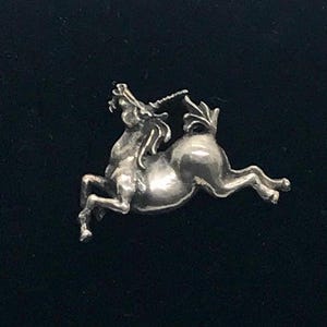 Mma Unicorn Brooch - Etsy