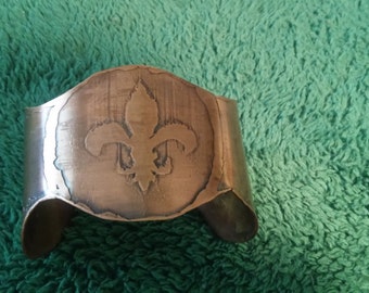 Fleur de lis. Copper Cuff Bracelet