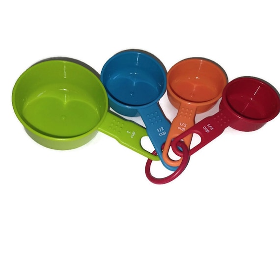 4 vintage colored Plastic measuring cups FARBERWARE | Etsy