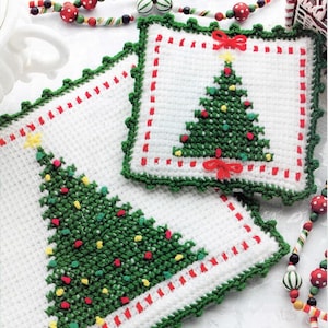 Vintage Crochet Pattern Christmas Kitchen Set to make with Pot Holder and Hot Pad PDF Instant Digital Download Christmas Decoration