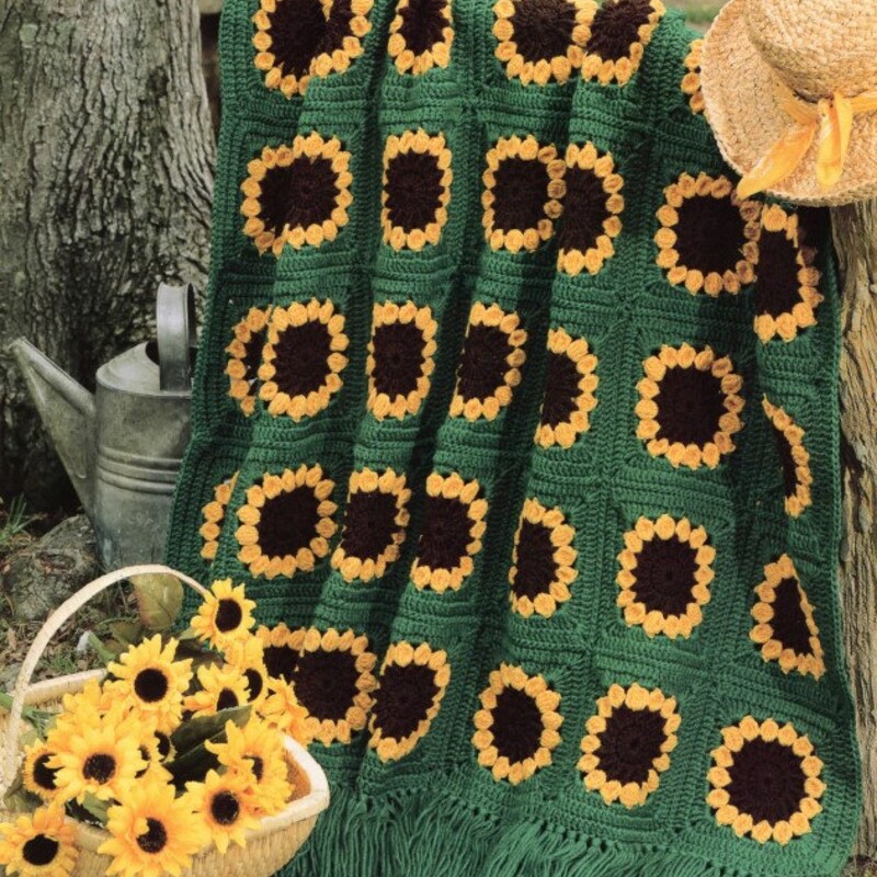Drawing Sunflower Print Pattern Hooded Blanket