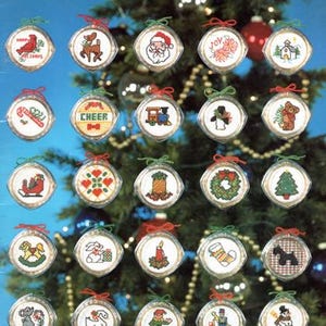 Vintage Kreuzstich Weihnachtsbroschüre Muster Ornamente zum Schätzen 50 Designs zum Kreuzstich PDF Sofortiger digitaler Download Weihnachtsbaum
