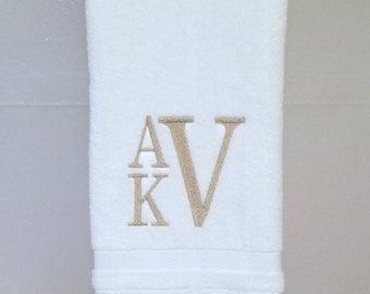 Personalized Monogrammed Towels Bath Towel, Hand Towel, wash clothes Embroidered