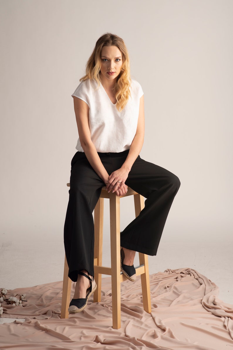 Plus Size Linen White Blouse White Linen Top Minimalist Clothing Casual Top Loose Top Oversize Top Summer Linen Top Linen Clothing