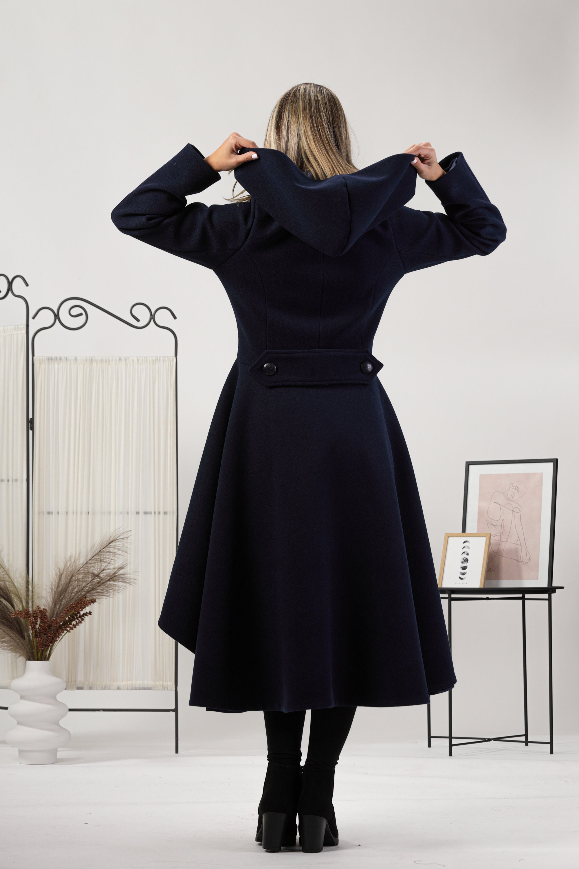 新品☆ LITTLE FLARE LINE ART LONG COAT il_1080xN.4276428539_fp7w.jpg