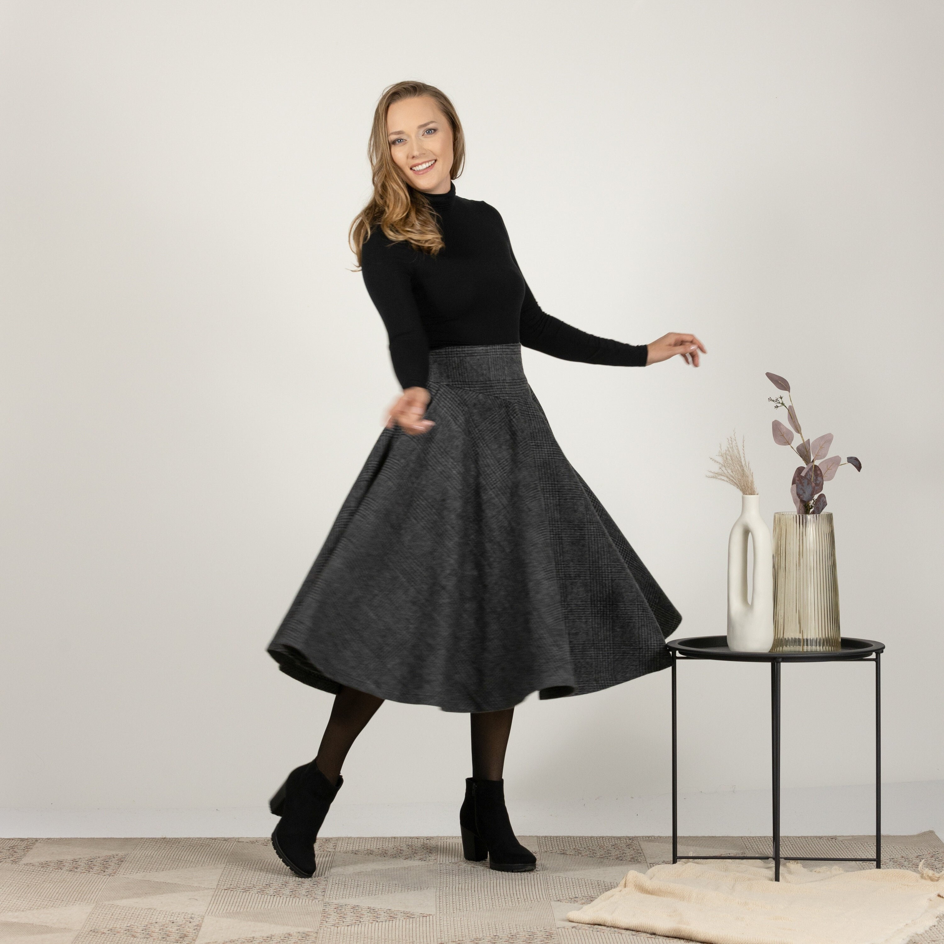 Gray Plaid Wool Skirt, Dark Academia Skirt, Wool Midi Riding Skirt, Gray Tartan Flare Skirt, Plus Size Clothing, High Waist Swing Skirt