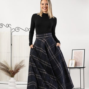 Edwardian-Inspired Soft Wool Ankle Length Skirt, Maxi Waistline Grace Skirt, Black Walking Pockets Skirt, Winter A Line Plus Size Skirt Plaid