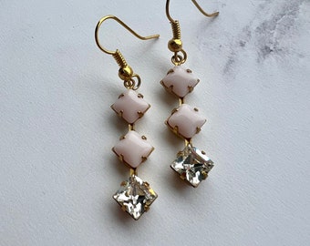 Beautiful pastel pink and crystal clear swarovski vintage glass earrings