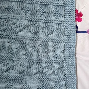Knitting pattern Chunky baby blanket Crystalline pdf