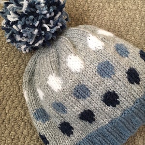 Knitting pattern DK hat Dot a Lot pdf