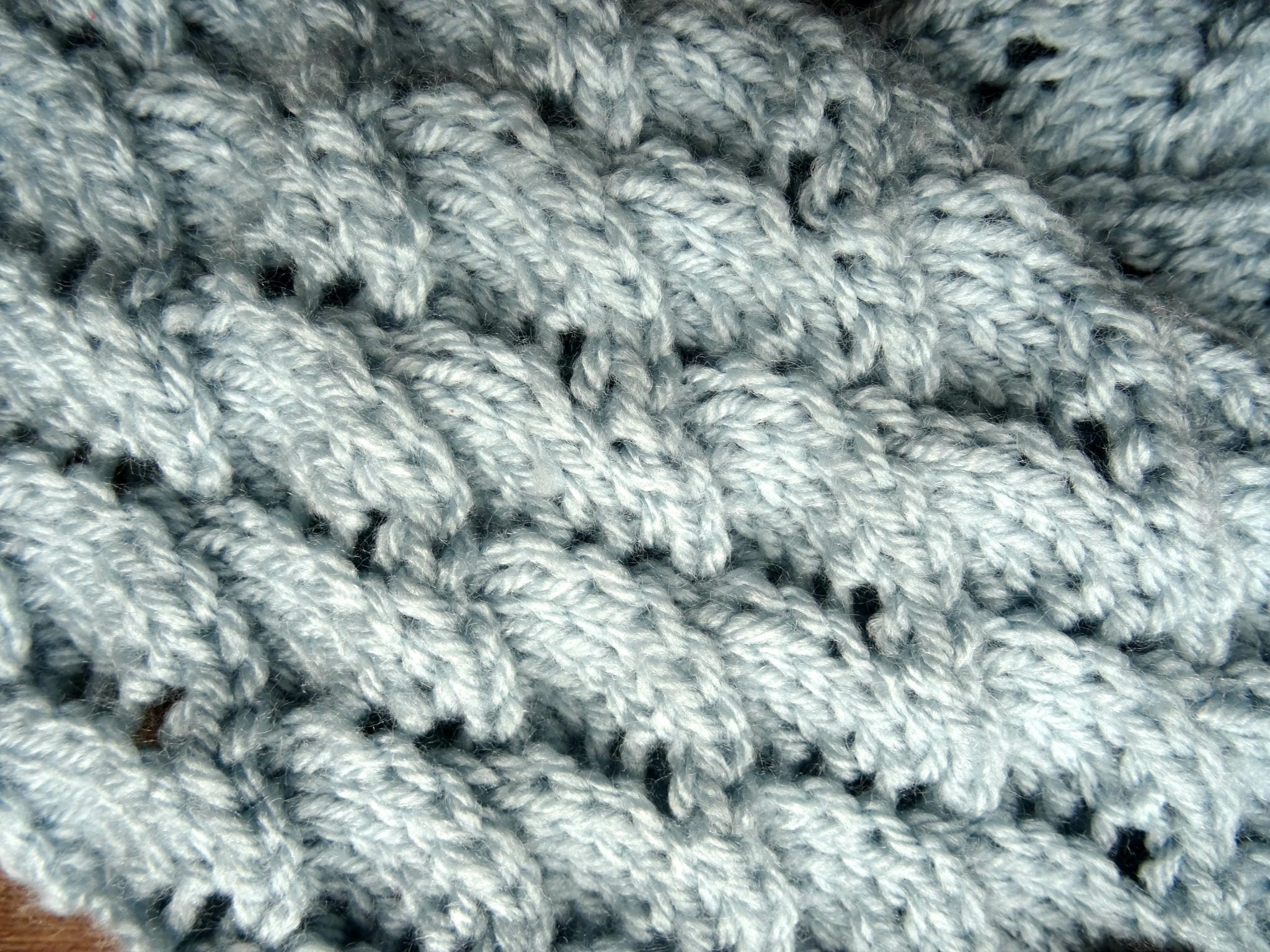 Knitting Pattern Aran Neck Warmer Scarf Scallops Etsy