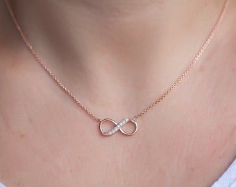 Infinity necklace set with rose gold plated zircons