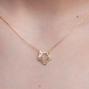 Delicate Origami Fox Necklace, Fox necklace , tiny fox necklace,  Layering necklace, Fox Geometric Necklace