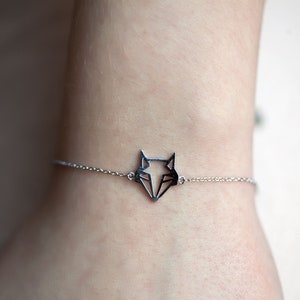 Delicate Origami Fox Bracelet, Fox Bracelet, tiny fox Bracelet, Layering Bracelet, Fox Geometric Bracelet image 4
