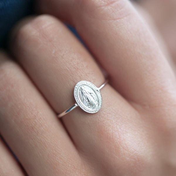 Sterling silver ring with Miraculous Medal - Virgin Mary Jewelry - Sterling Silver Mary Ring  - religious gifts