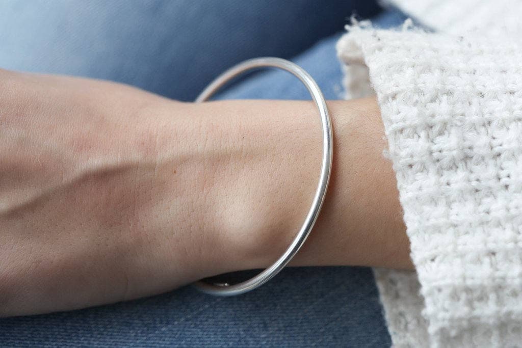 SILVER925 ROUND BANGLE/BRACELET/シルバー/ブレス Sterling Silver Bangle Bracelet - 925 Solid Sterling Silver