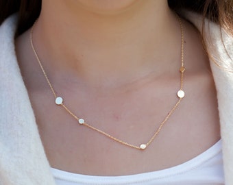 Delicate five circles necklace 16k Gold Fill.