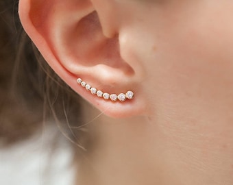 Boucles d'oreilles montantes serties de strass en argent ou plaqué or