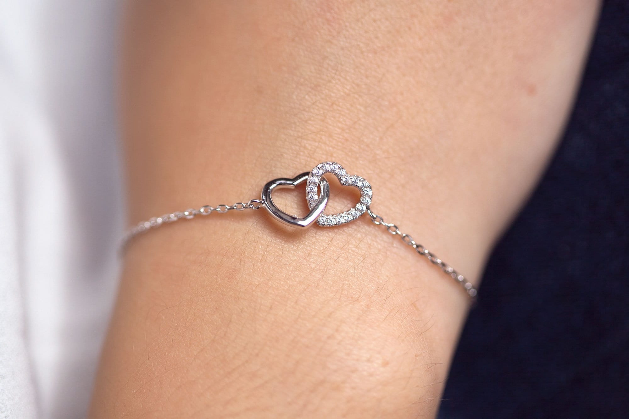 925 Sterling Silver Double Heart Bracelet With Zircon 925 Sterling Silver Double Heart Bracelet With Zircon