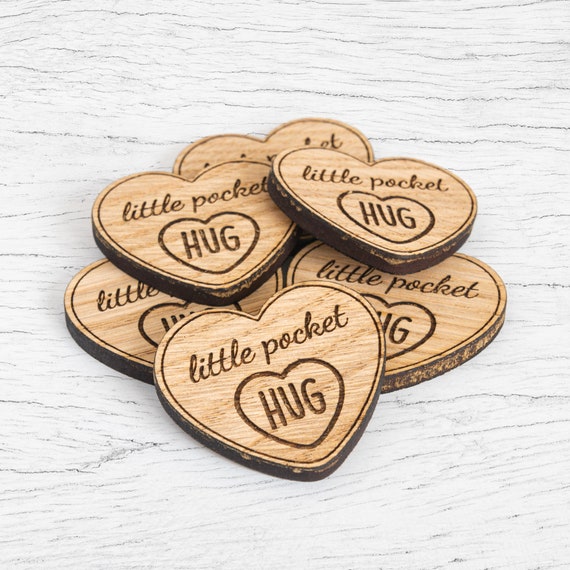 Wooden Pocket Hug Token Gift Bulk Wholesale, Little Heart Shaped Hug  Tokens, Love Gifts for Family and Friends, Sending You a Hug Present 