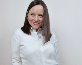 White Lightweight Alpaca Sweater – Soft Wool Knit Pullover, Natural Fiber Jumper, Cozy Minimalist Winter Fashion, Warm Breathable Knitwear