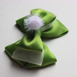 Tinker Bell Inspired Boutique Bow image 3