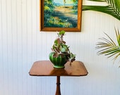 18th Century American Candle Stand, New England States Queen Anne Cabriole Leg Table, Tri-pod Turned Pedestal Table, Square Top Lamp Table