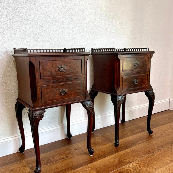 Chippendale Nightstands PAIR of Louis XV Style Mahogany Side Tables with Drawers Bedside Tables